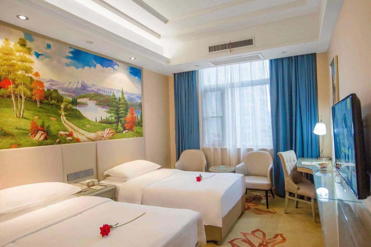 Vienna Hotel Nanyang People Road المظهر الخارجي الصورة